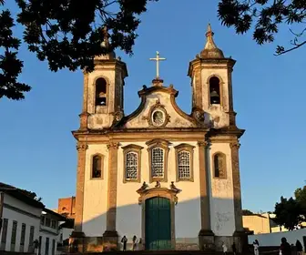 Descubra o Roteiro Religioso Imperdível em Embu das Artes Descubra o Roteiro Religioso Imperdível em Embu das Artes