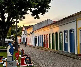 Explorando o Centro Histórico de Embu das Artes: Cultura e Tradição Explorando o Centro Histórico de Embu das Artes: Cultura e Tradição