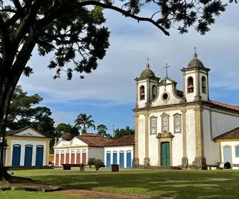 Explorando o Conjunto Jesuítico de Embu das Artes: Um Patrimônio Cultural Explorando o Conjunto Jesuítico de Embu das Artes: Um Patrimônio Cultural