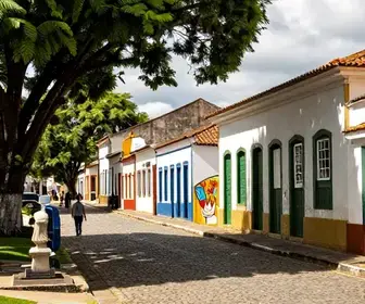 Guia Prático: Como Chegar a Embu das Artes com Facilidade